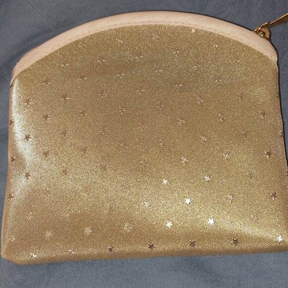 Two Pouchs - NWT - Picture 5 of 8